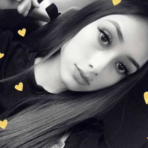 Meet your Posher, Bettsy